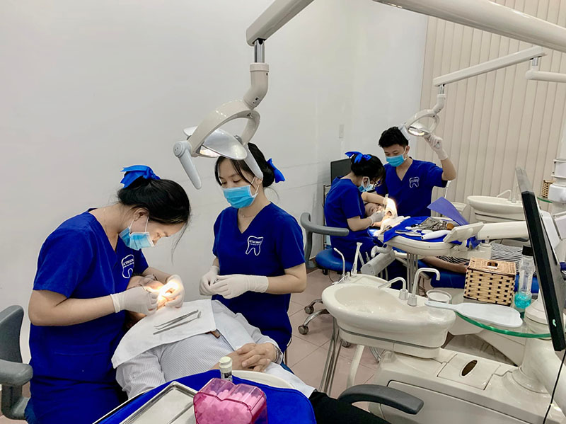 Tổng hợp các nha khoa niềng răng ở Huế đáng tin cậy nhất Little Sài Gòn chú trọng đầu tư vào hệ thống thiết bị hiện đại, nhập khẩu từ các nước phát triển