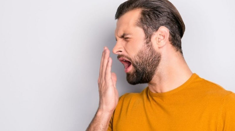 Nguyên nhân viêm lợi gây hôi miệng và cách điều trị Viêm lợi không chỉ gây mùi ở miệng kéo dài mà còn dẫn đến nhiều biến chứng nguy hiểm