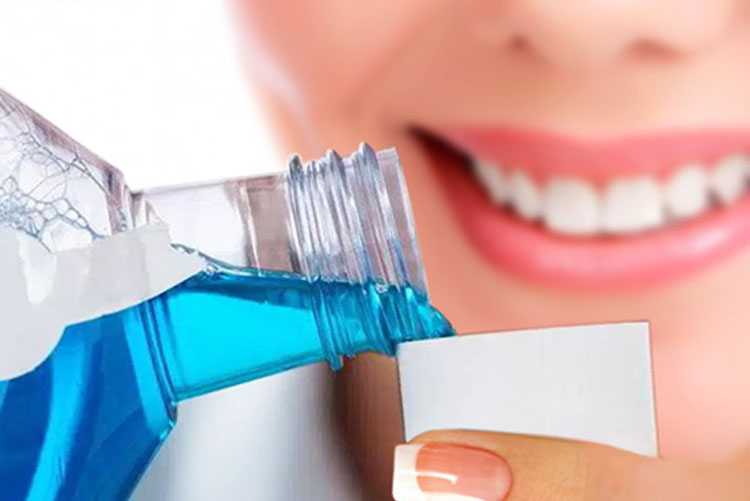 Top các loại nước súc miệng trị hôi miệng hiệu quả, an toàn Nên sử dụng nước súc miệng 2 – 3 lần/ngày là tốt nhất