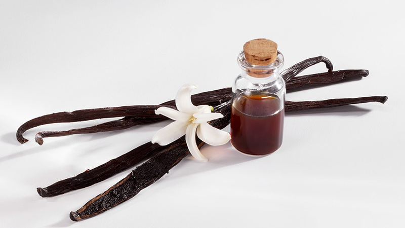 Tổng hợp các cách giảm đau răng nhanh nhất có hiệu quả tức thời Tinh dầu vani có hàm lượng các hợp chất tự nhiên giúp tiêu diệt vi khuẩn gây sâu răng và viêm lợi