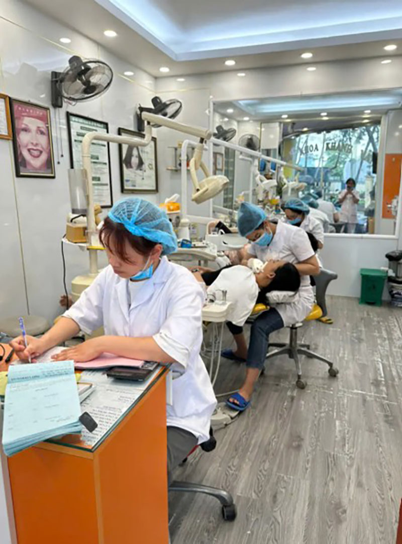 Trung tâm có bác sĩ và phụ tá tận tâm, thân thiện