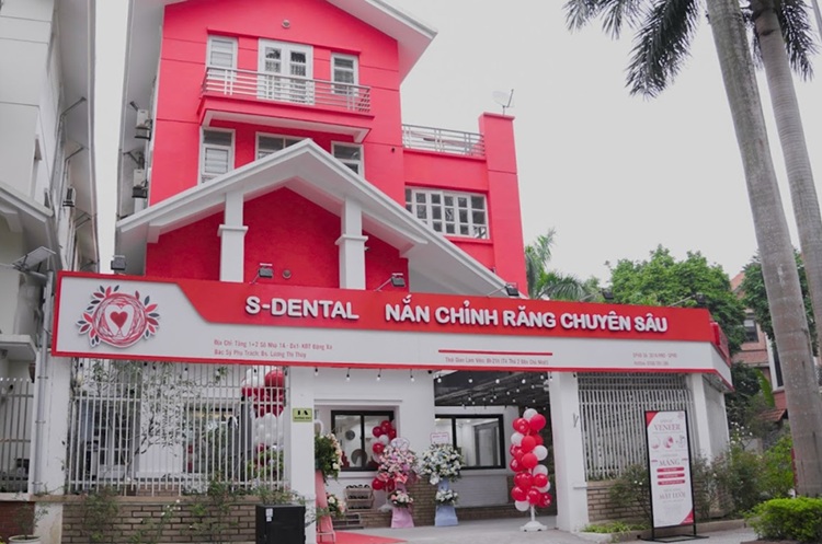 S-Dental là cơ sở nha khoa quen thuộc tại khu đô thị Đặng Xá, Gia Lâm