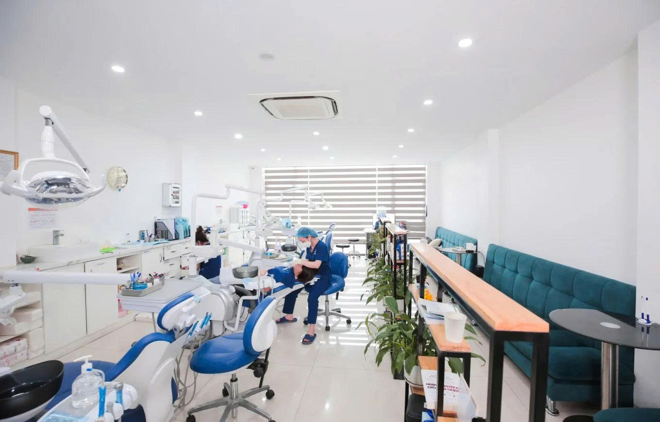 Tổng hợp danh sách nha khoa ở Hai Bà Trưng chất lượng cao Lạc Việt Intech đặc biệt chú trọng đầu tư hệ thống cơ sở vật chất và trang thiết bị hiện đại tiêu chuẩn quốc tế