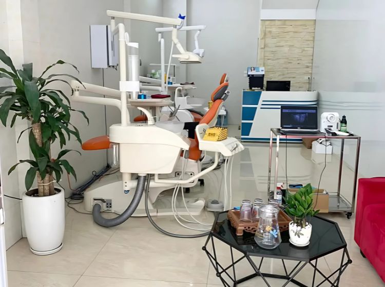 Top các nha khoa ở Quốc Oai uy tín và chất lượng Các dụng cụ y tế tại nha khoa 108 được vô trùng kỹ lưỡng, đảm bảo an toàn cho bệnh nhân