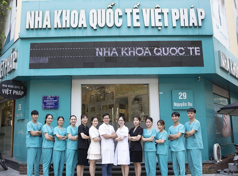 Nha khoa Quốc tế Việt Pháp cơ sở Trần Duy Hưng nhanh chóng khẳng định vị thế là một trong những phòng khám nha khoa chất lượng cao tại khu vực thủ đô