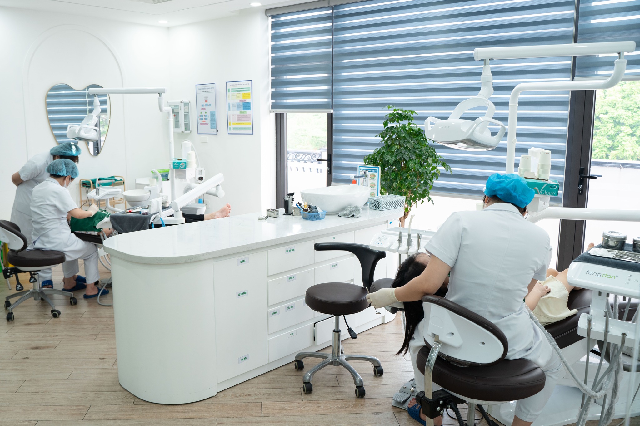 Nha khoa Gia Đình luôn cập nhật công nghệ tiên tiến và sử dụng vật liệu cao cấp 