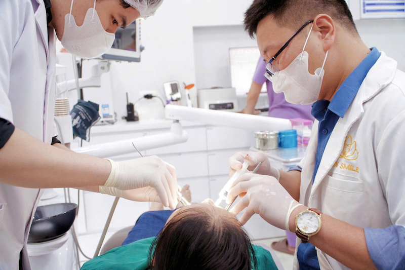 Sen Smile Yên Hoà là một trong những địa chỉ tiên phong và đáng tin cậy trong lĩnh vực nha khoa tại Việt Nam