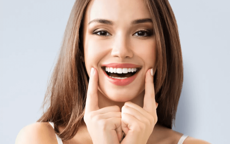 Thời gian để kết quả niềng răng hoàn toàn ổn định sau tháo niềng từ 6 tháng - 1 năm