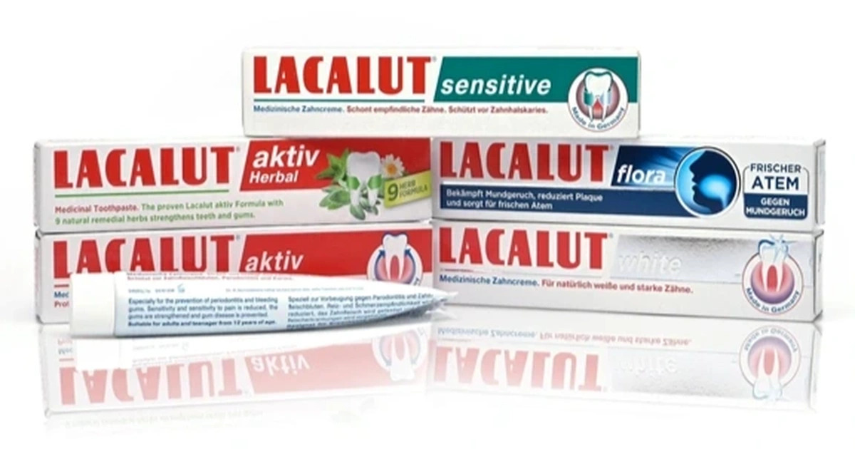 Top 10+ kem đánh răng nhạy cảm chống ê buốt chảy máu chân răng Lacalut Sensitive giúp giảm ê buốt, bảo vệ men răng, kháng khuẩn và kháng viêm, bảo vệ nướu và ngăn ngừa viêm nướu hiệu quả