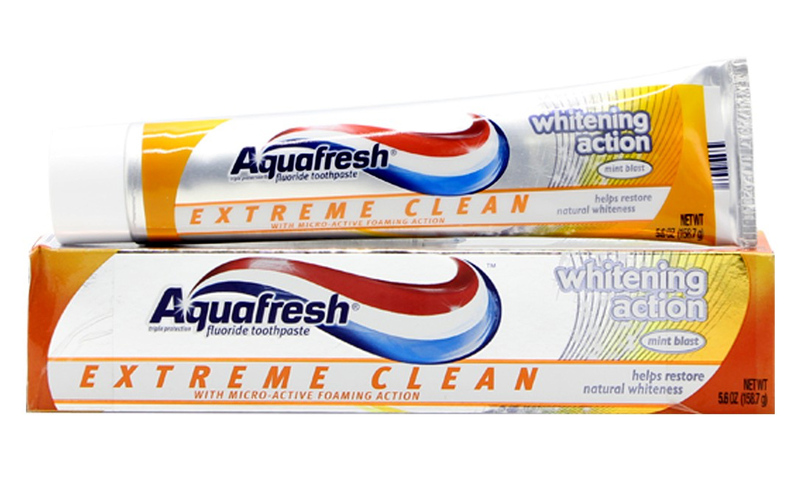 Kem đánh răng Aquafresh Extreme Clean là sản phẩm có thương hiệu lâu đời tại Nhật Bản
