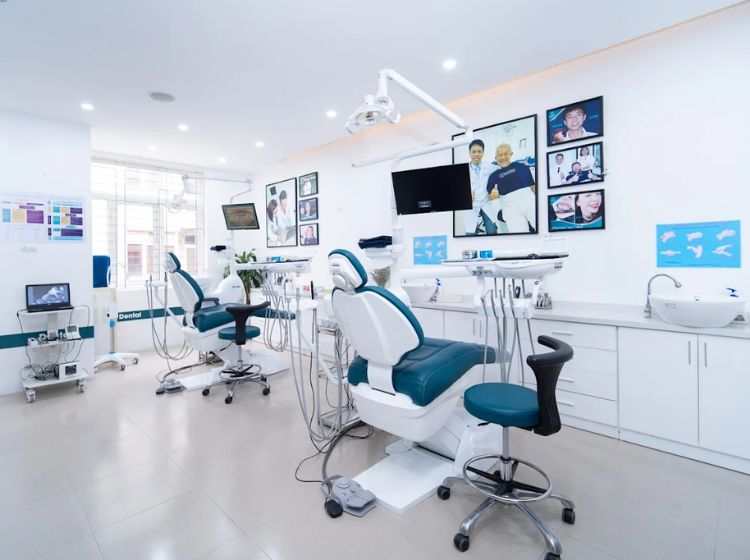 Top nha khoa Làng Việt kiều Châu Âu ở Hà Đông uy tín Beauty Dental sở hữu máy móc và ghế nha khoa hiện đại