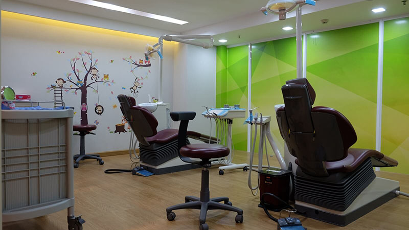 Phòng khám luôn chú trọng đầu tư thiết bị nha khoa hiện đại