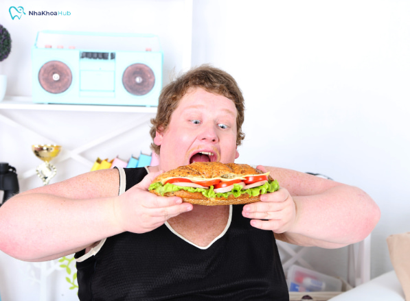 Nguyên nhân và cách xử lý khi răng hàm bị lung lay Răng lung lay ảnh hưởng đến nhai nuốt thức ăn