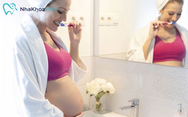 Bầu nhổ răng được không? Cách chăm sóc răng miệng cho mẹ bầu Tìm hiểu cách chăm sóc khoang miệng để bảo vệ sức khỏe cho mẹ và thai nhi suốt thai kỳ