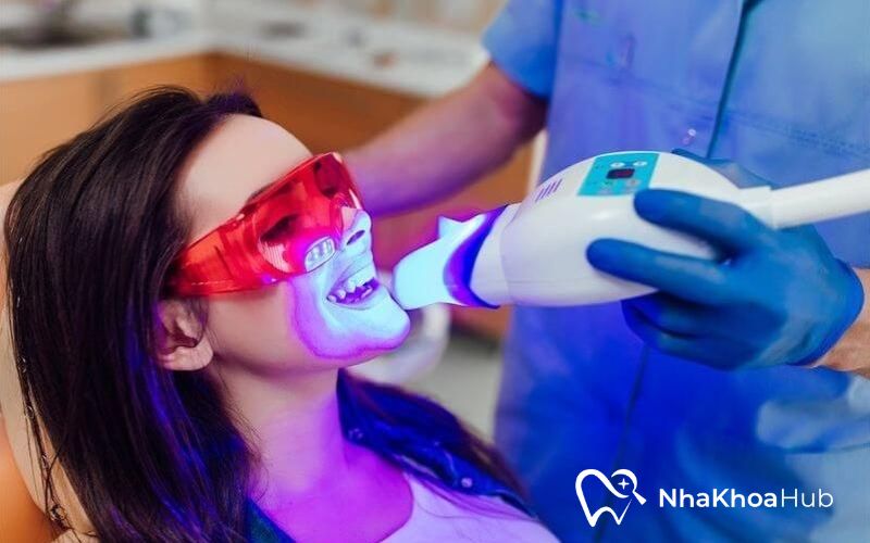 Tư vấn: Nên đính đá răng ở đâu đảm bảo độ bền và uy tín? Đính đá bằng công nghệ laser 3D tiến tiến, giảm thiểu cảm giác khó chịu