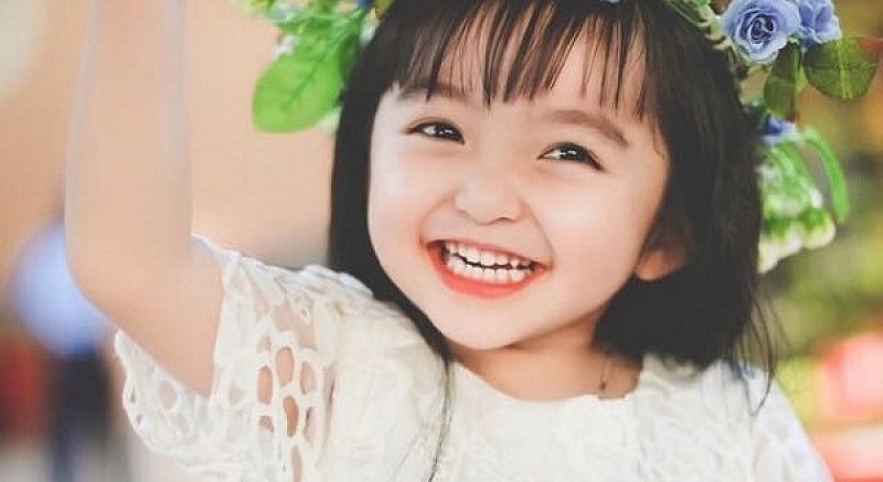 Thứ tự mọc răng sữa của trẻ và lưu ý vàng cho cha mẹ Răng mọc cân đối góp phần tạo nên sự hài hòa cho khuôn mặt