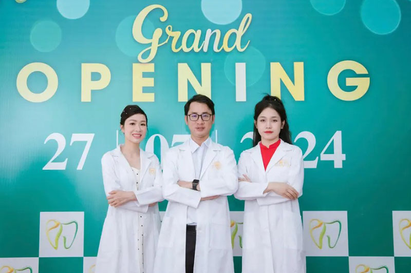 Mỗi bệnh nhân sẽ được một bác sĩ chuyên trách trực tiếp thăm khám, chẩn đoán, xây dựng kế hoạch điều trị cá nhân hóa 