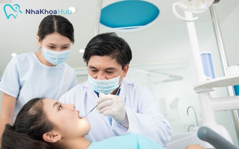 Nhổ răng số 6: Khi nào nên nhổ và cách chăm sóc hậu phẫu Tuân thủ các chỉ dẫn của bác sĩ và giữ vệ sinh răng miệng sạch sẽ là điều quan trọng sau khi nhổ bỏ răng