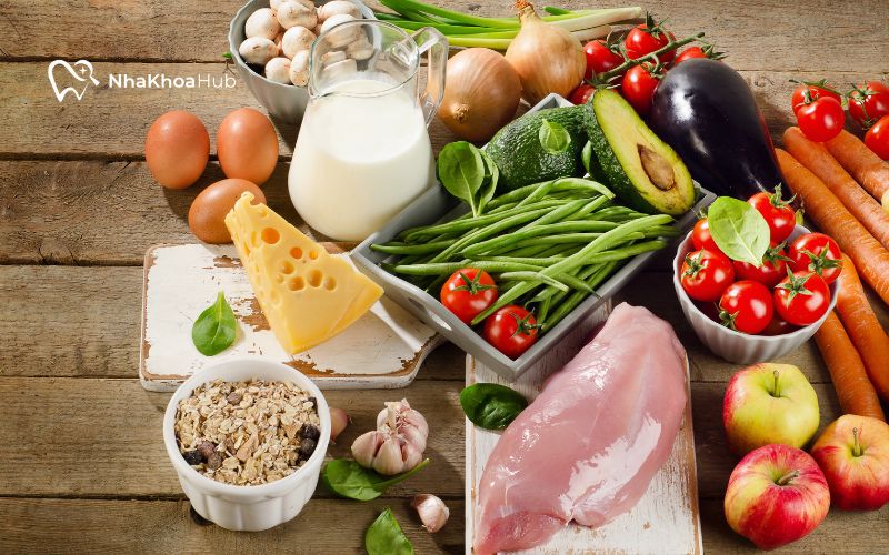 Ăn nhiều trái cây và rau xanh giúp cung cấp vitamin cho răng miệng