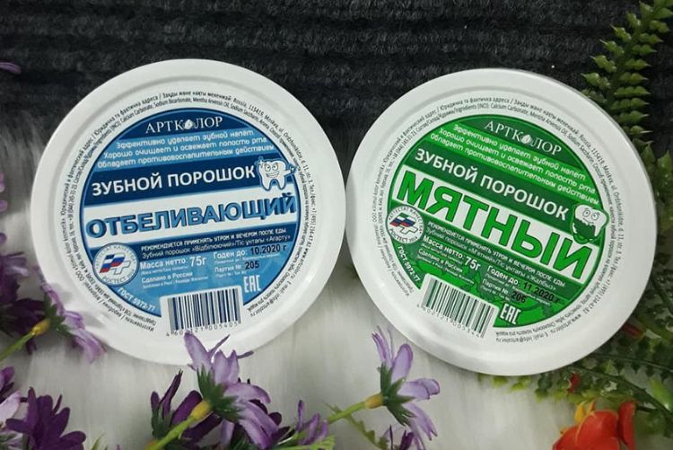 Top 8 loại bột tẩy trắng răng an toàn và hiệu quả nhanh chóng Aptkojiop là bột tẩy trắng răng tại nhà của Nga, chiết suất lành tính