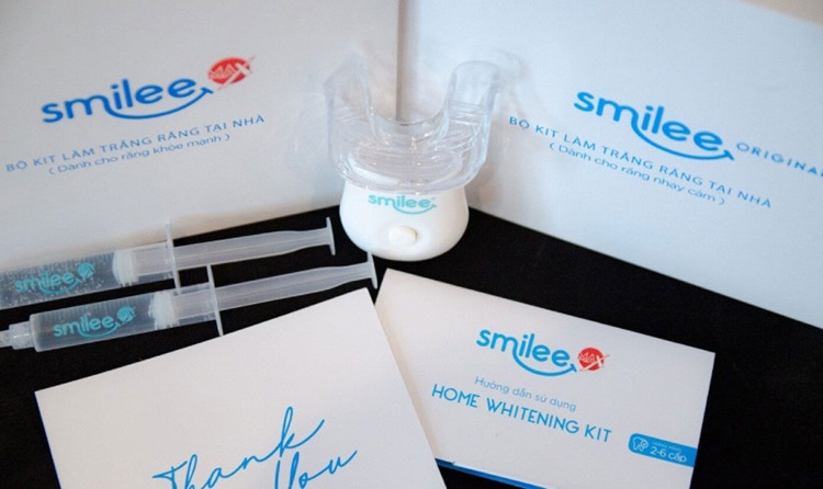Bộ kit tẩy trắng răng Smilee