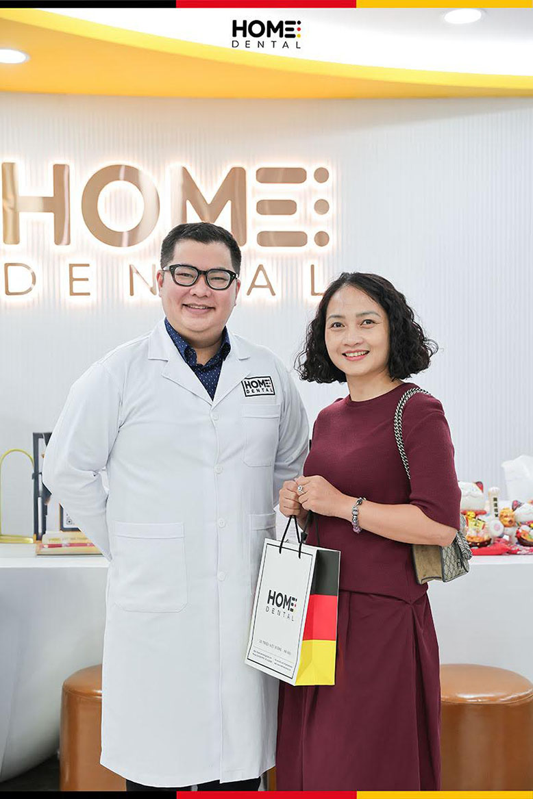 Sự tin tưởng của khách hàng bắt nguồn từ chính con người thật phía sau chiếc áo blouse