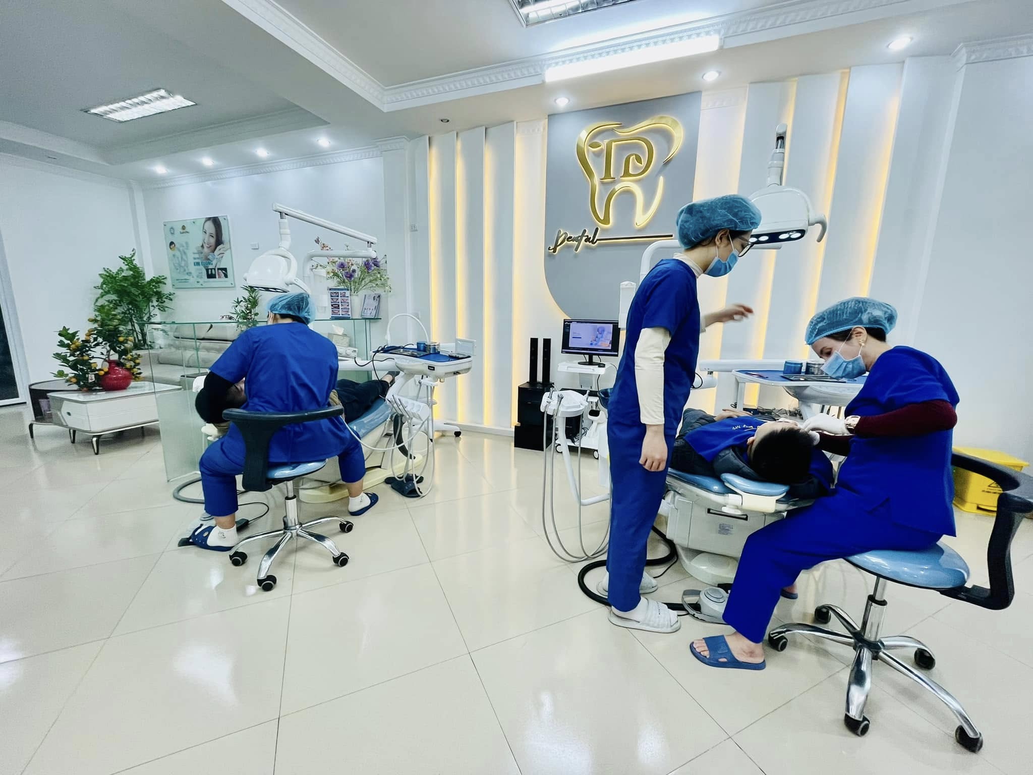 Không gian thăm khám sạch sẽ, thoáng đãng và vô cùng chuyên nghiệp