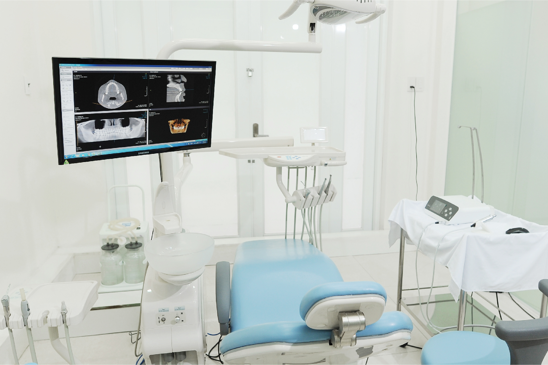 Nha khoa tại Xa La hiện đang phát triển mạnh mẽ với đa dạng các cơ sở cung cấp dịch vụ chăm sóc răng miệng