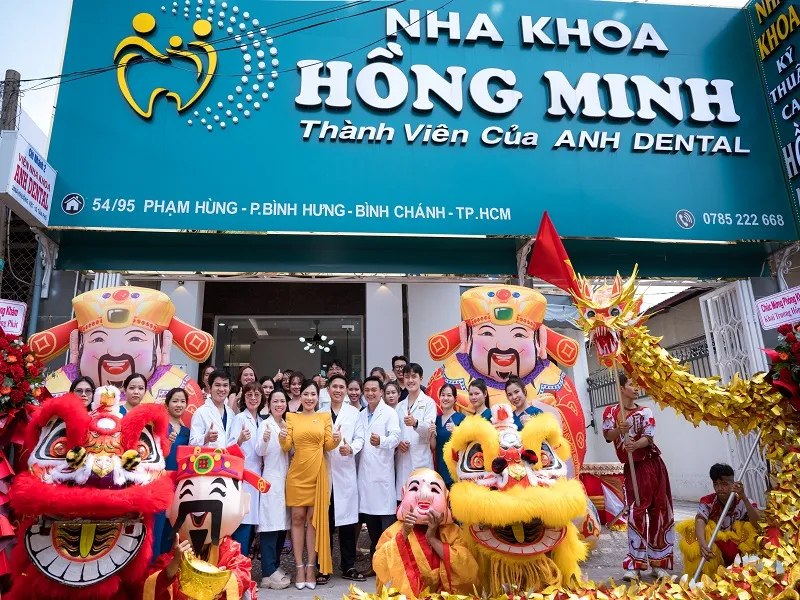 Nha khoa Anh Dental: Nha khoa của người Việt toàn cầu Nha khoa Anh Dental là thương hiệu nha khoa tiên phong với sứ mệnh mang đến dịch vụ chăm sóc răng miệng chất lượng cao