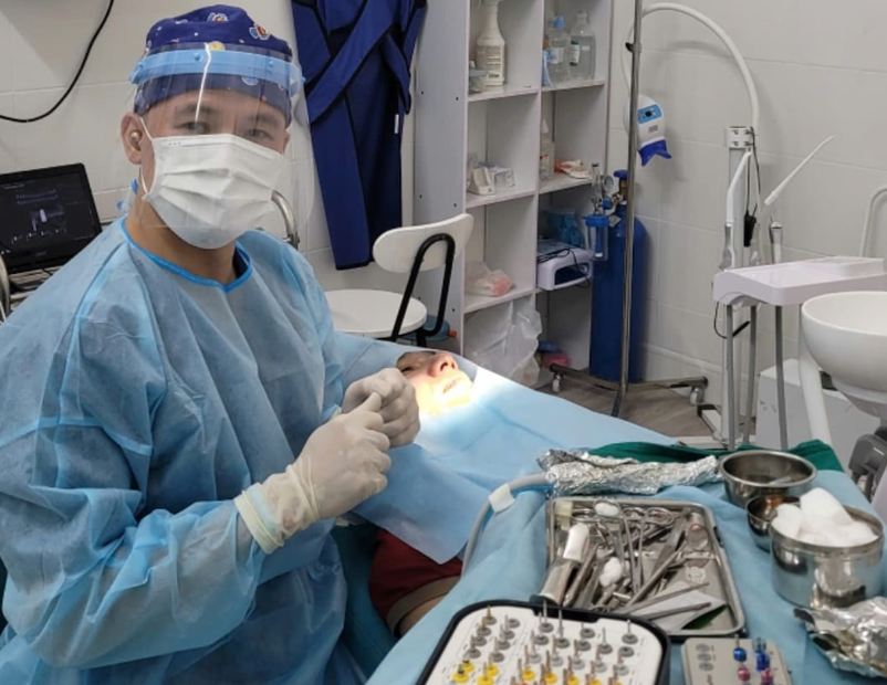 Nha khoa Bác sĩ Vương Hưng mang đến giải pháp chăm sóc răng miệng toàn diện cho khách hàng với chi phí hợp lý