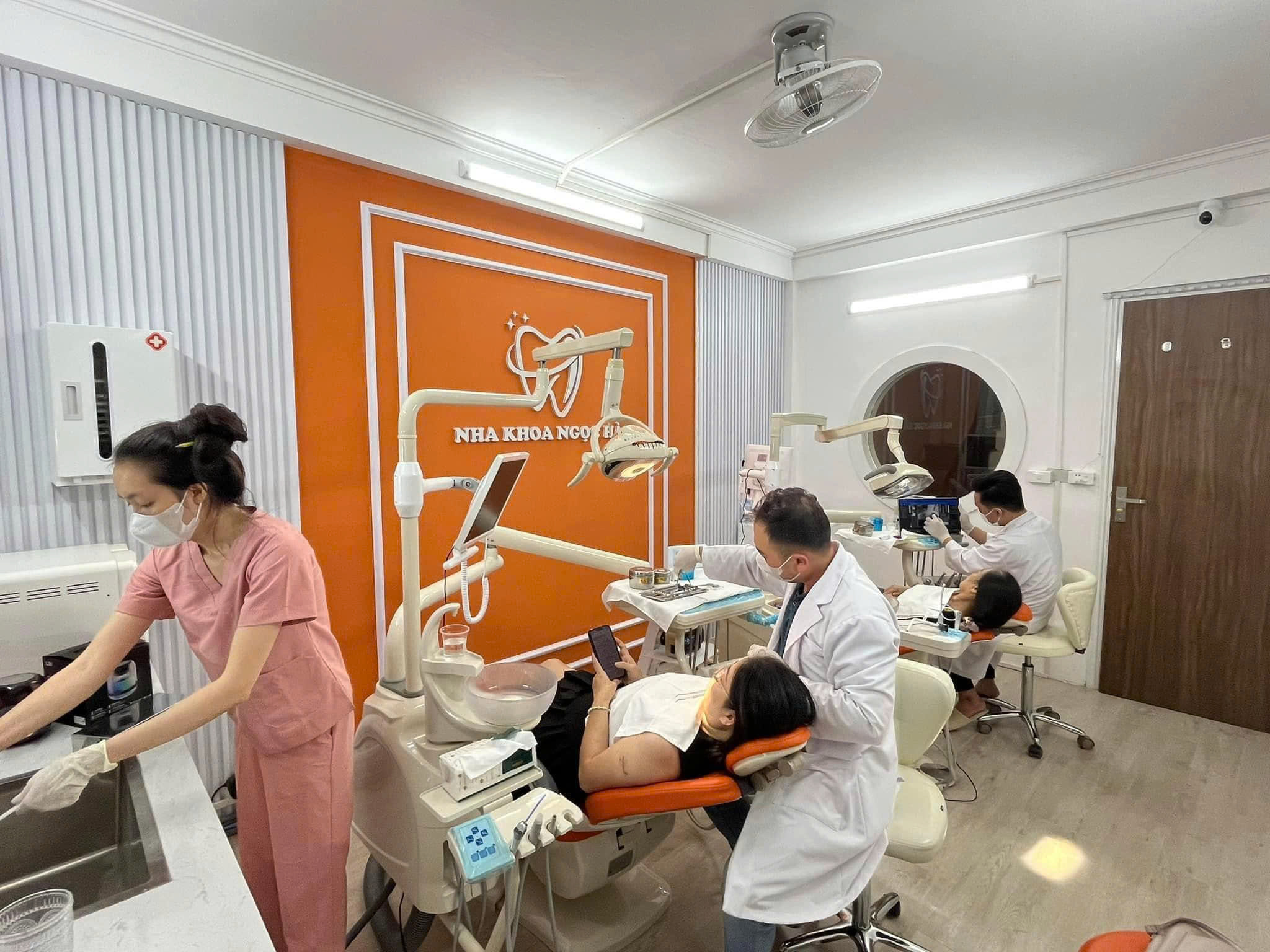 Nha khoa Ngọc Hà: Dịch vụ chuẩn quốc tế dành cho mọi người Việt Nha khoa điều trị răng miệng chuẩn quốc tế thông qua đội ngũ bác sĩ chuyên môn cao, giàu kinh nghiệm