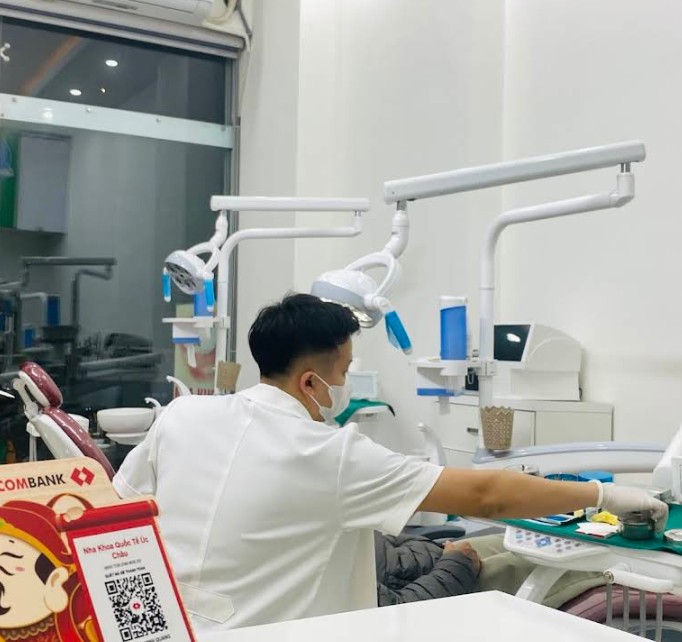 Top 8 phòng khám nha khoa Thanh Oai có chi phí hợp lý Nha khoa Úc Châu sở hữu đội ngũ bác sĩ chuyên môn cao và giàu kinh nghiệm chỉnh nha
