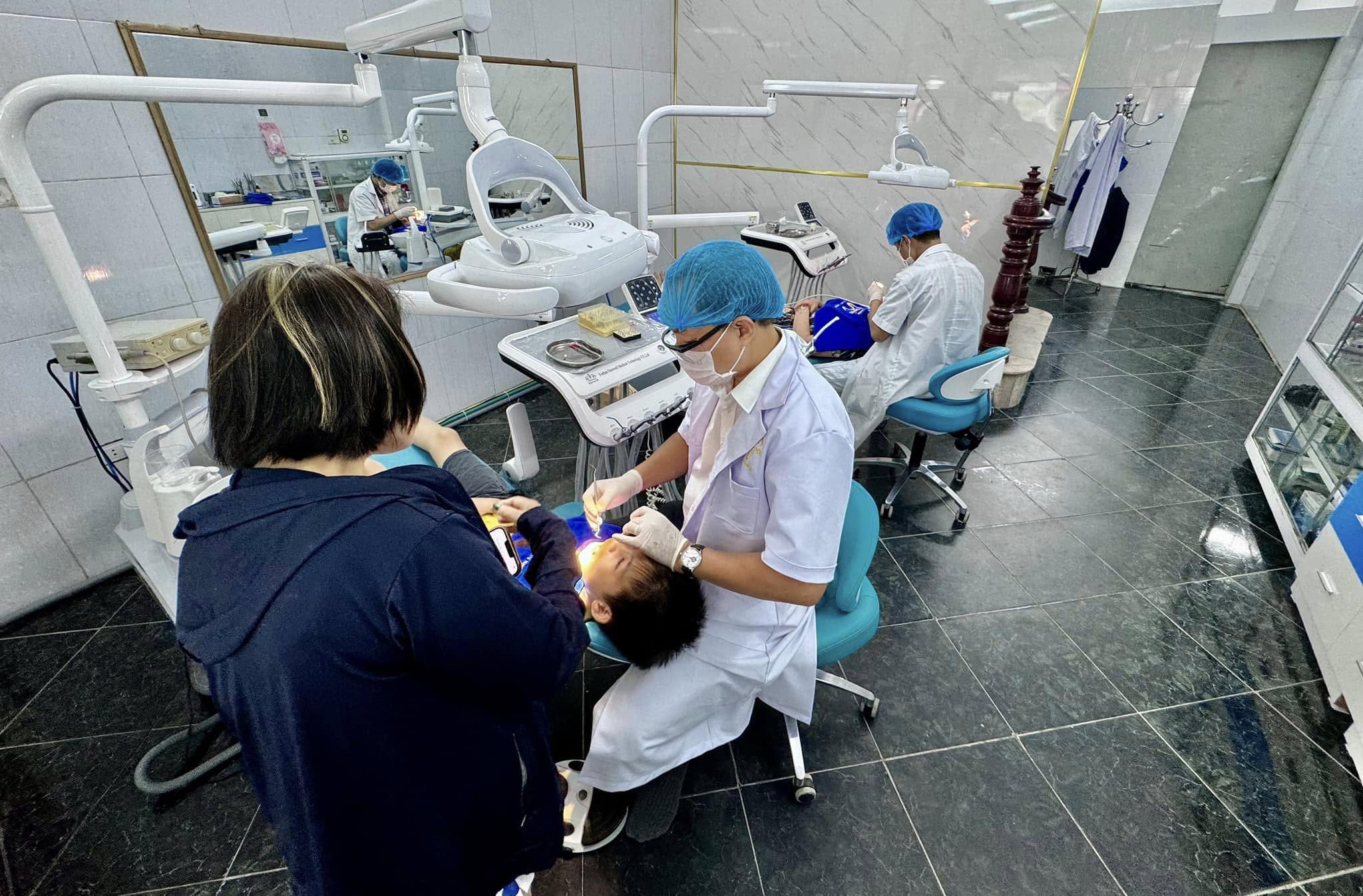 Top 8 phòng khám nha khoa Thanh Oai có chi phí hợp lý Nha Khoa Thiên Đức được xây dựng khang trang, sạch sẽ, mang đến trải nghiệm thoải mái khách hàng