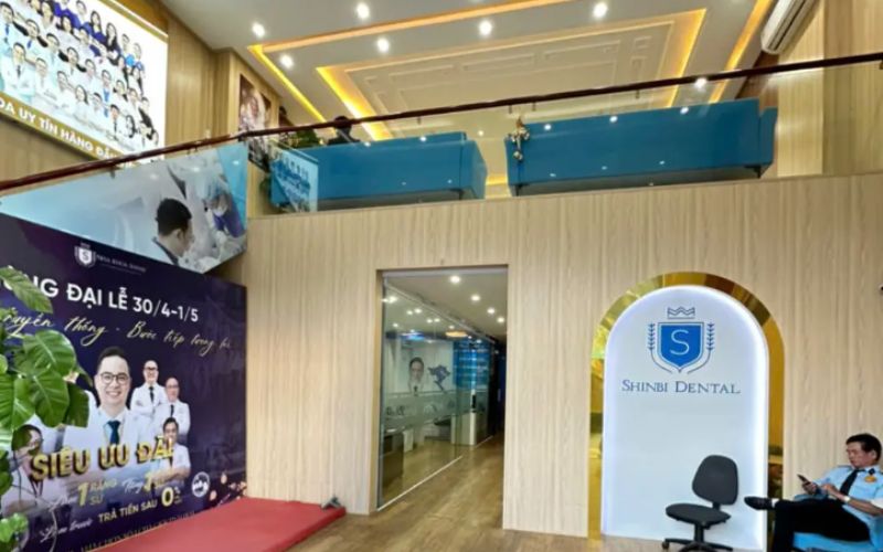 Không gian sang trọng hiện đại tại nha khoa Shinbi tạo cảm giác thoải mái và thân thiện cho khách hàng