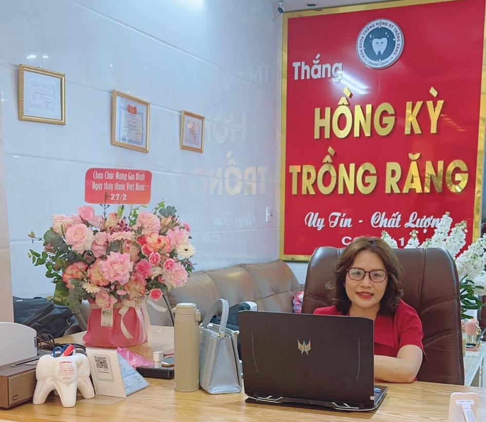 Top 3 Nha khoa đường Hà Huy Tập uy tín nhất tại Vinh Sự tận tâm trong việc tư vấn và chăm sóc khách hàng cũng là một điểm cộng lớn của Thắng Hồng Kỳ