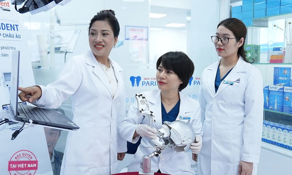 Gợi ý các nha khoa ở phường Nhiêu Lộc được đánh giá cao Đội ngũ bác sĩ của nha khoa Paris luôn đặt sự thoải mái và hài lòng của khách hàng lên hàng đầu