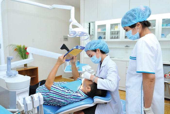 Địa chỉ nha khoa ở phường Xóm Chiếu được khách hàng tin tưởng Những thành tựu này đã góp phần khẳng định vị thế của nha khoa trong ngành chăm sóc sức khỏe răng miệng.