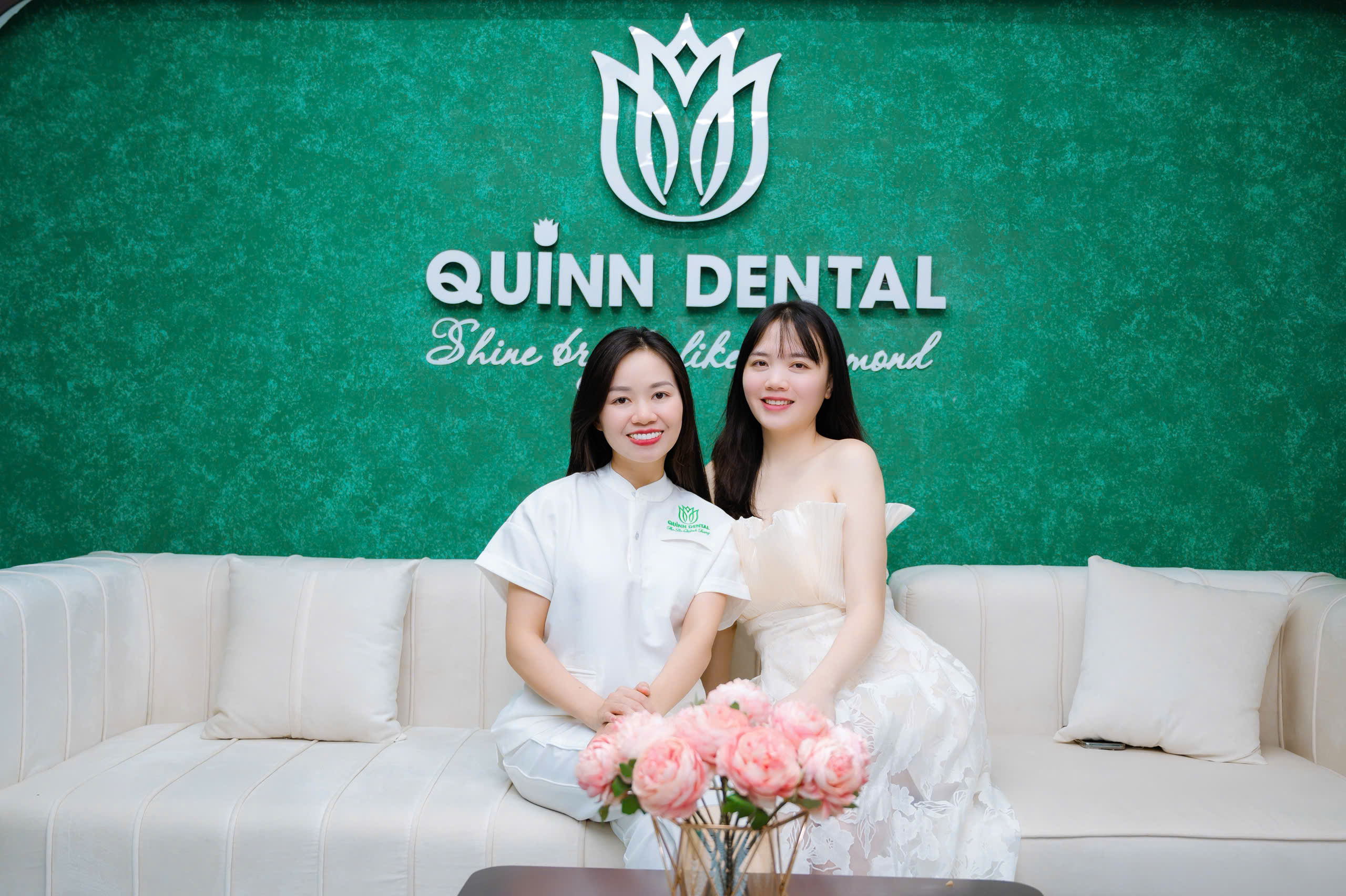 Nha khoa QUINN Dental: Nơi nụ cười tỏa sáng như kim cương QUINN Dental được hình thành từ chính khát vọng tạo ra một không gian điều trị chuẩn mực