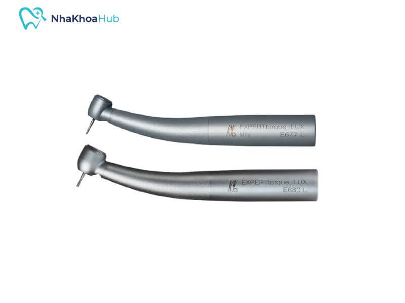 Tay khoan hỗ trợ loại bỏ những mô răng bị hư hỏng trước khi trám