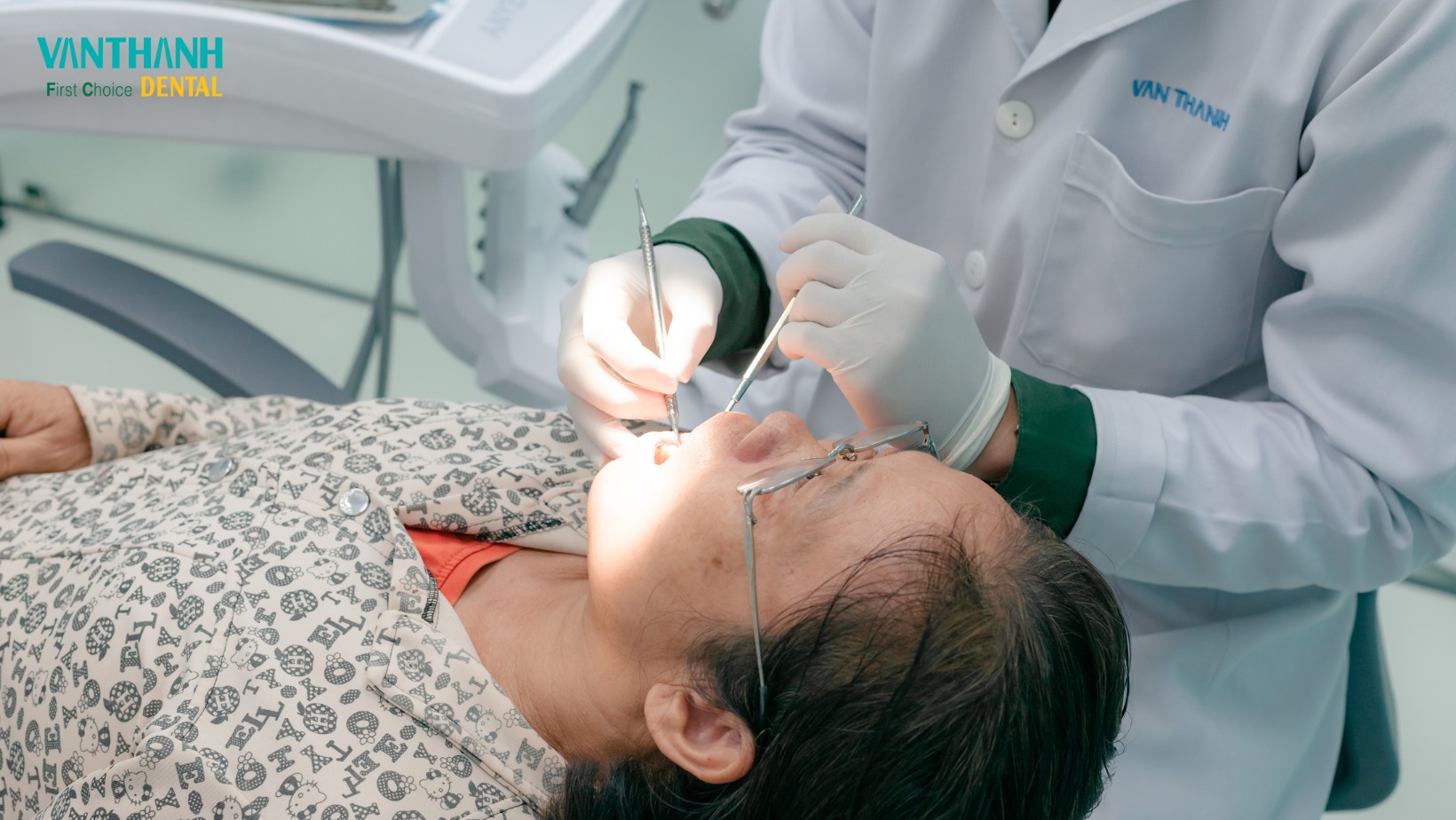 Top 4 nha khoa ở Định Quán Đồng Nai tốt nhất khu vực Vạn Thành tự hào với đội ngũ chuyên gia nha khoa có trình độ cao, tay nghề giỏi