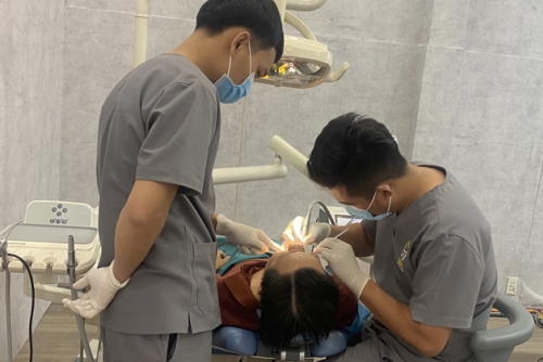 Hoàng Anh không chỉ chú trọng đến việc điều trị, chăm sóc sức khỏe răng miệng mà còn hướng tới việc mang lại nụ cười tự tin