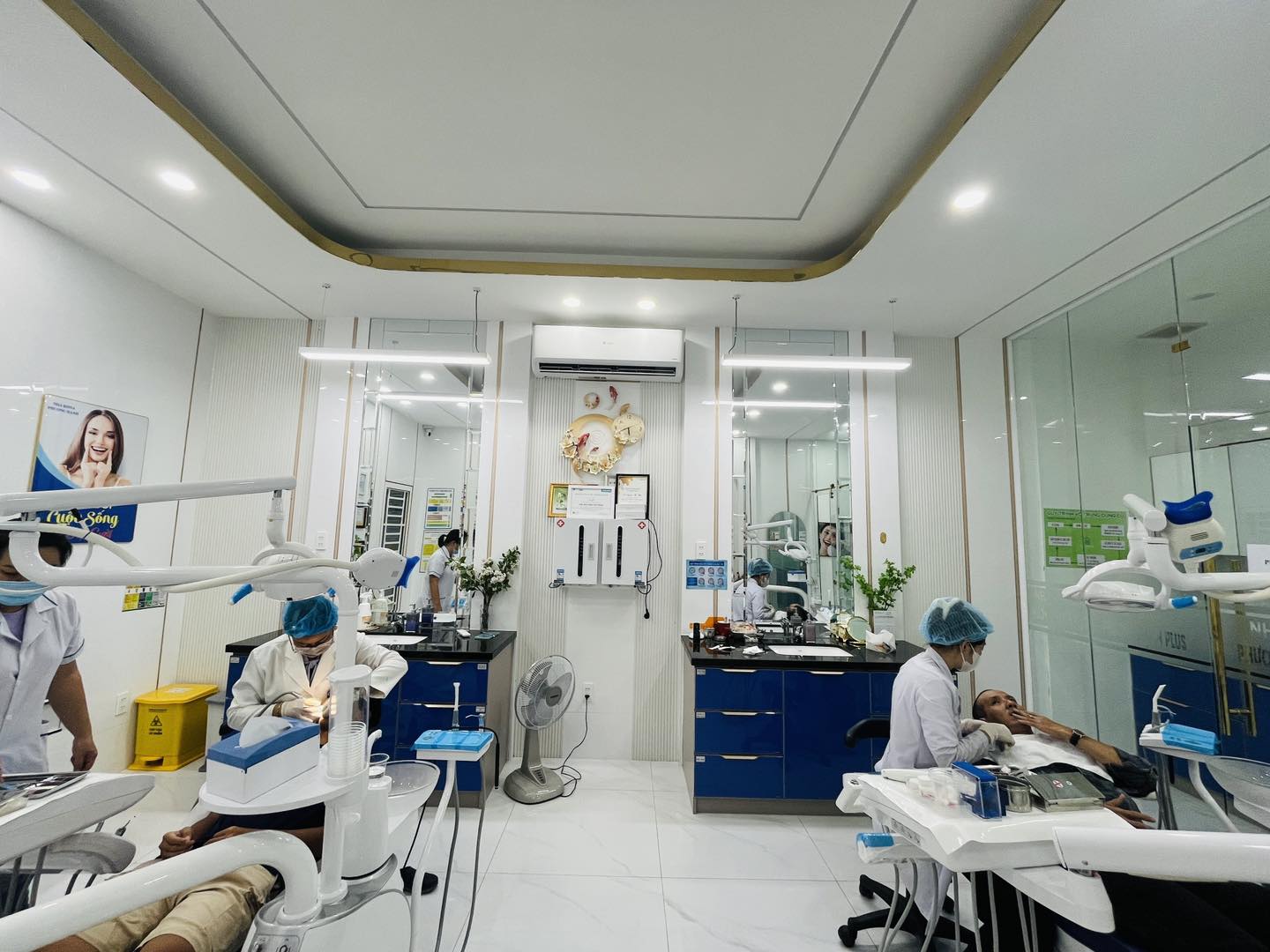 Top nha khoa ở phường Phú Lâm chất lượng hàng đầu Bác sĩ tại nha khoa Phương Hạnh còn được đánh giá cao bởi thái độ tận tâm và tinh thần trách nhiệm