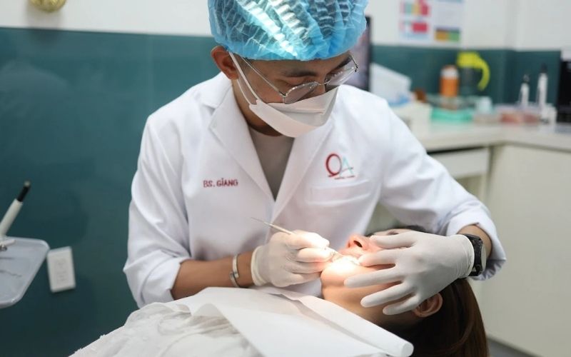Bệnh nhân tin dùng dịch vụ tại nha khoa Quốc An
