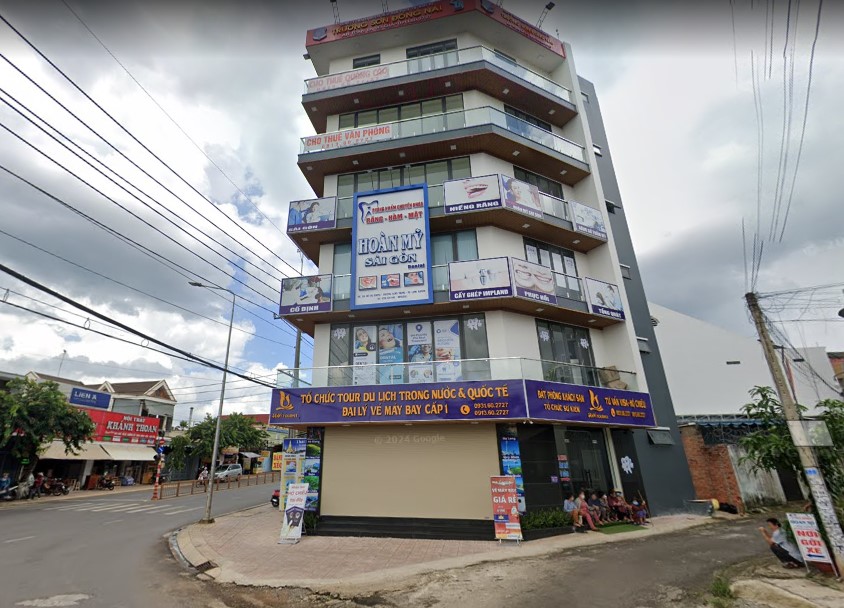 Nha khoa Hoàn Mỹ Sài Gòn cung cấp dịch vụ chẩn đoán, khám và điều trị nha khoa tổng quát và chuyên sâu