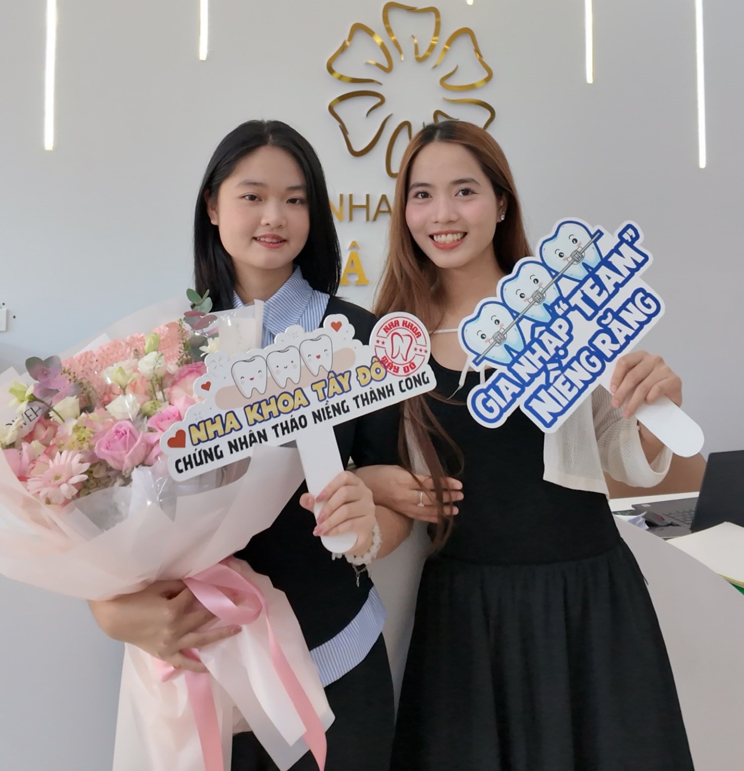 Chị Yến Ngọc sở hữu hàm răng đều đẹp, nụ cười tự nhiên và gương mặt hài hòa sau niềng răng tại Tây Đô