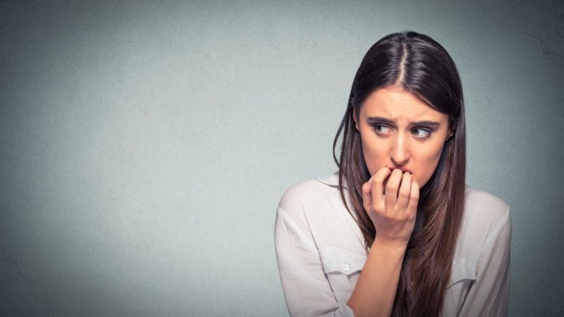 Giải mã ý nghĩa nằm mơ thấy tự nhổ răng sâu và cách hóa giải Nỗi sợ mất mát là nguyên nhân khiến bạn mơ thấy tự nhổ răng sâu