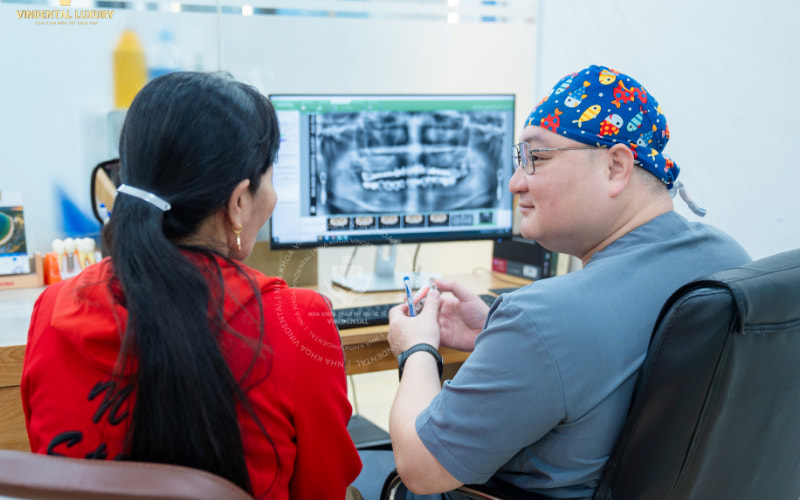 Nha khoa Vindental Luxury: Đẳng cấp thẩm mỹ nụ cười chuẩn quốc tế Mọi thông tin về tình trạng răng miệng đều tư vấn rõ ràng và minh bạch