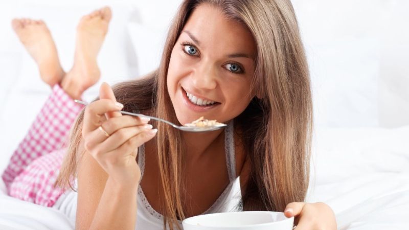 Nhổ răng có ăn xôi được không? Bật mí chế độ ăn uống an toàn Nhổ răng có ăn xôi được không? Người mới nhổ răng nên kiêng ăn xôi trong thời gian nhất định