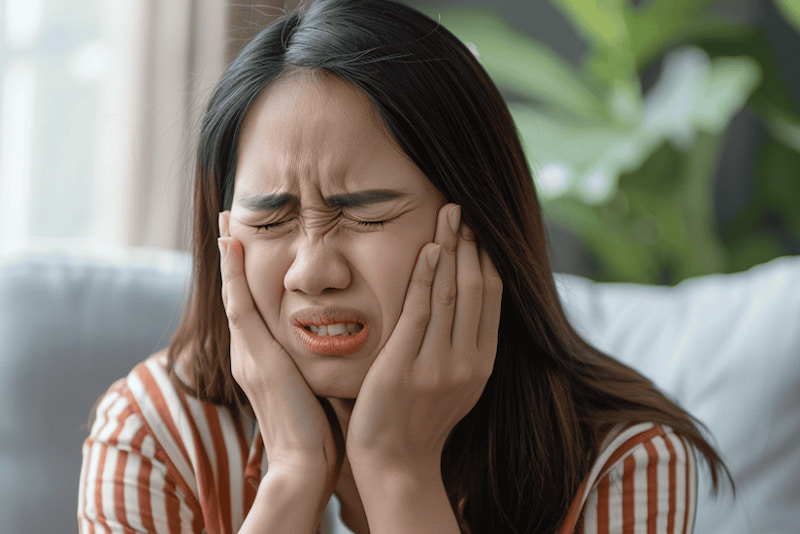 Bác sĩ tư vấn bao nhiêu tuổi thì trồng răng Implant được? Cấy ghép Implant khi xương hàm chưa ổn định ảnh hưởng khớp cắn toàn hàm