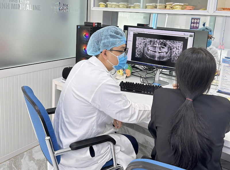 TOP 5 nha khoa có dịch vụ bọc răng sứ ở Huế chất lượng Bình Minh kết hợp giữa đội ngũ bác sĩ giỏi và thiết bị hiện đại bọc sứ ưu việt